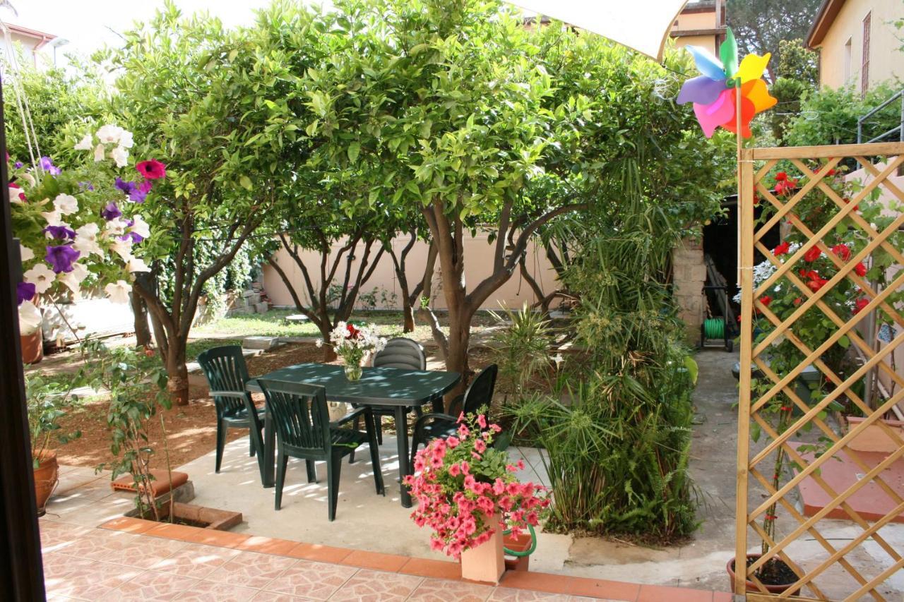 La Casa Dei Nonni Vila Iglesias Exterior foto